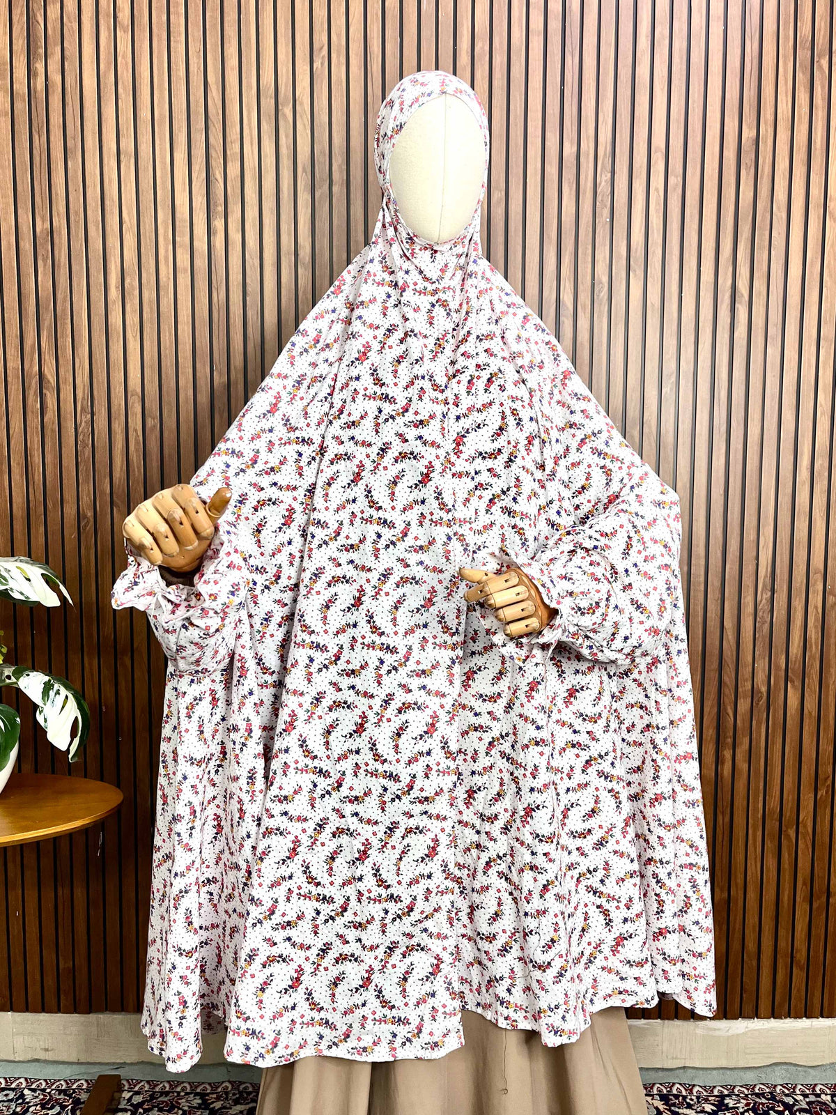 Long Salah Khimar