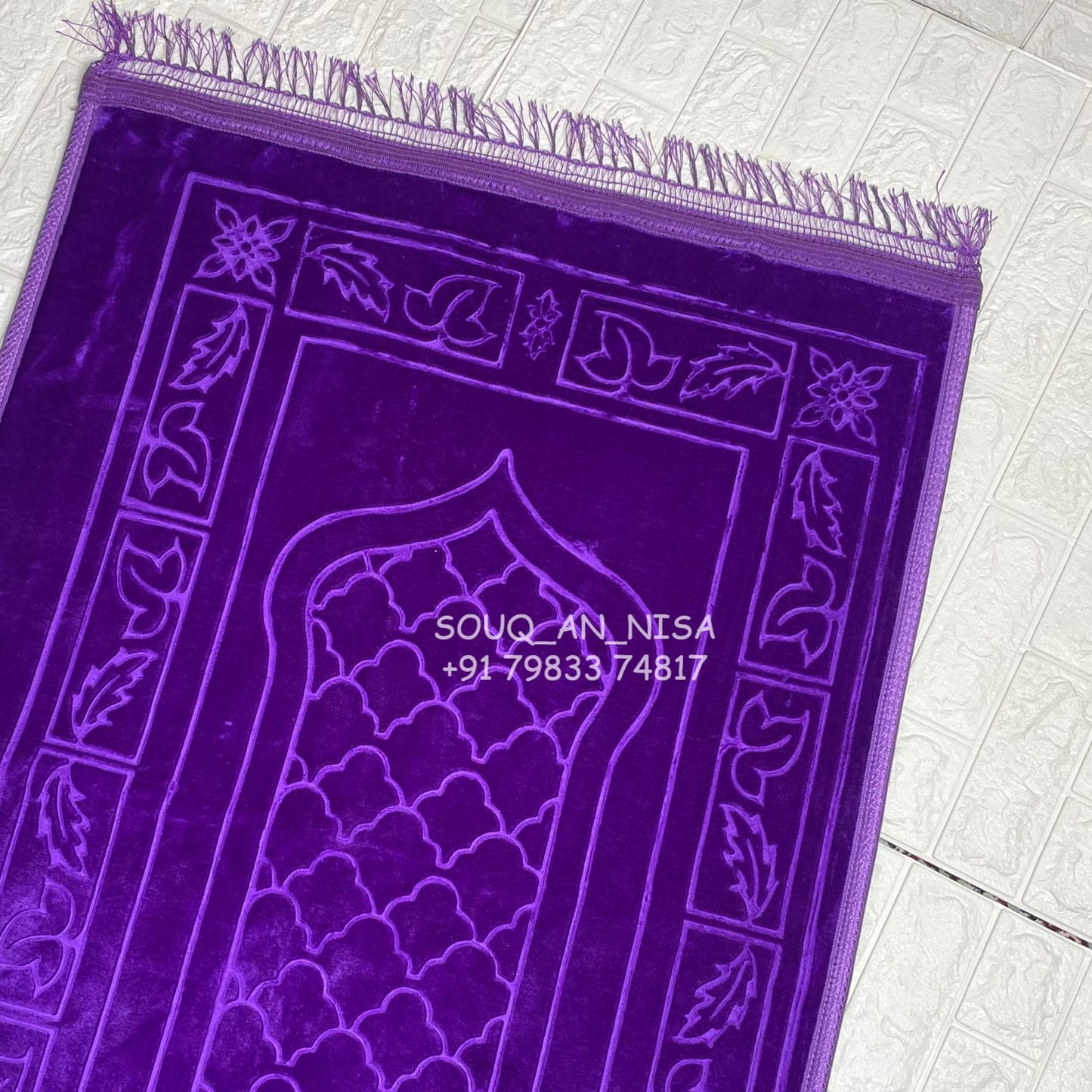 Premium Quality Velvet Prayer Rug