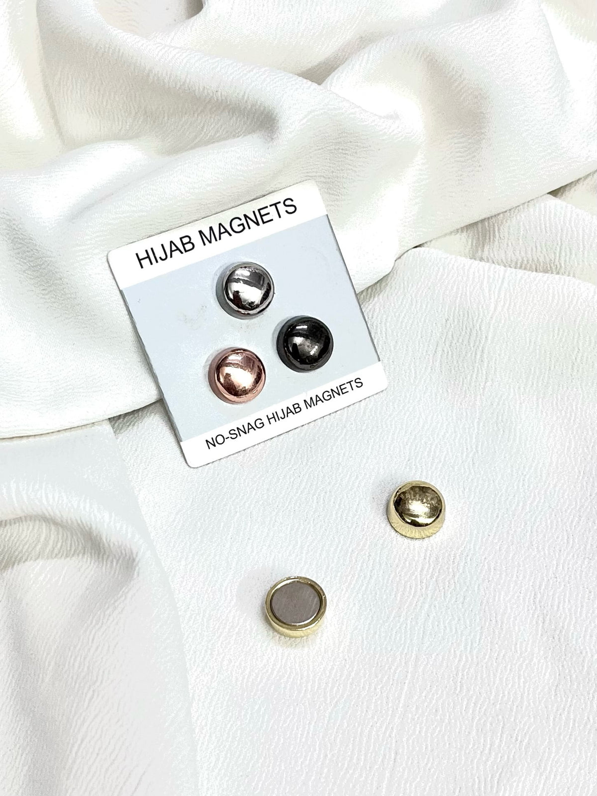 MAGNETIC PIN