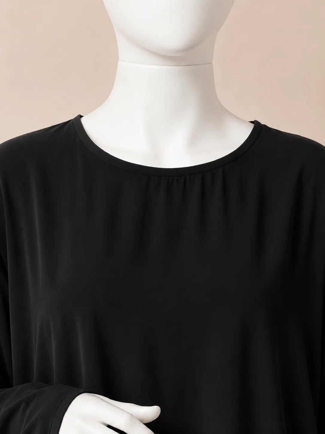 Black Pleats abaya