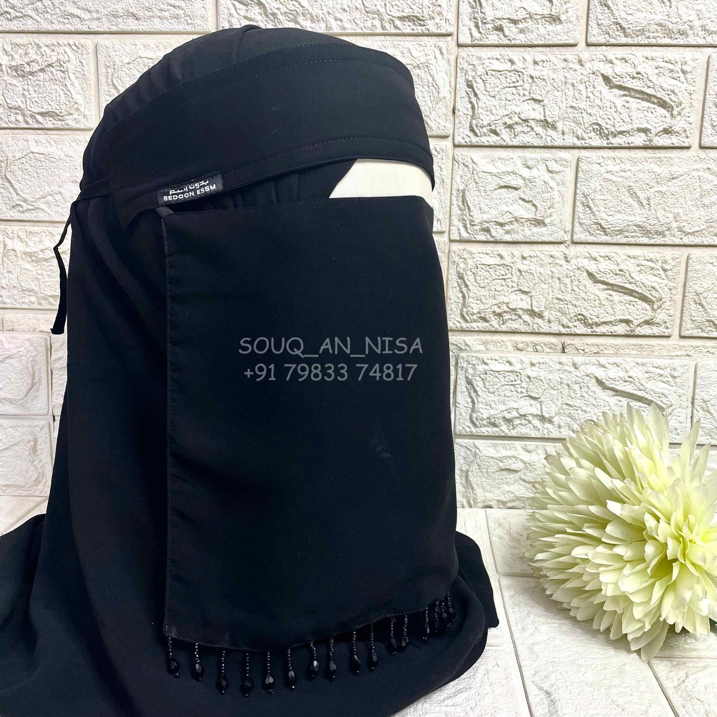 Black Saudi niqab with beads