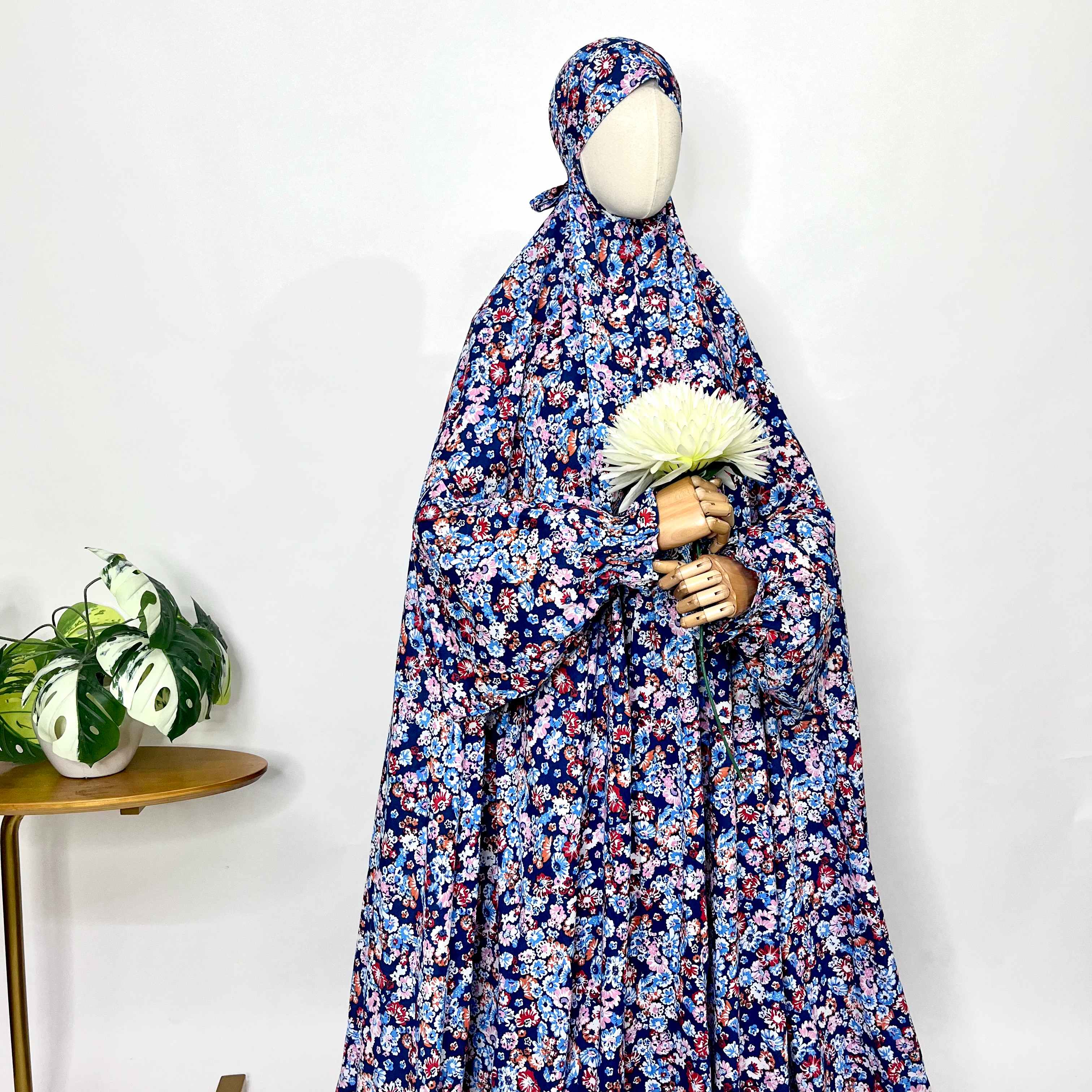 Princess Salah Khimar