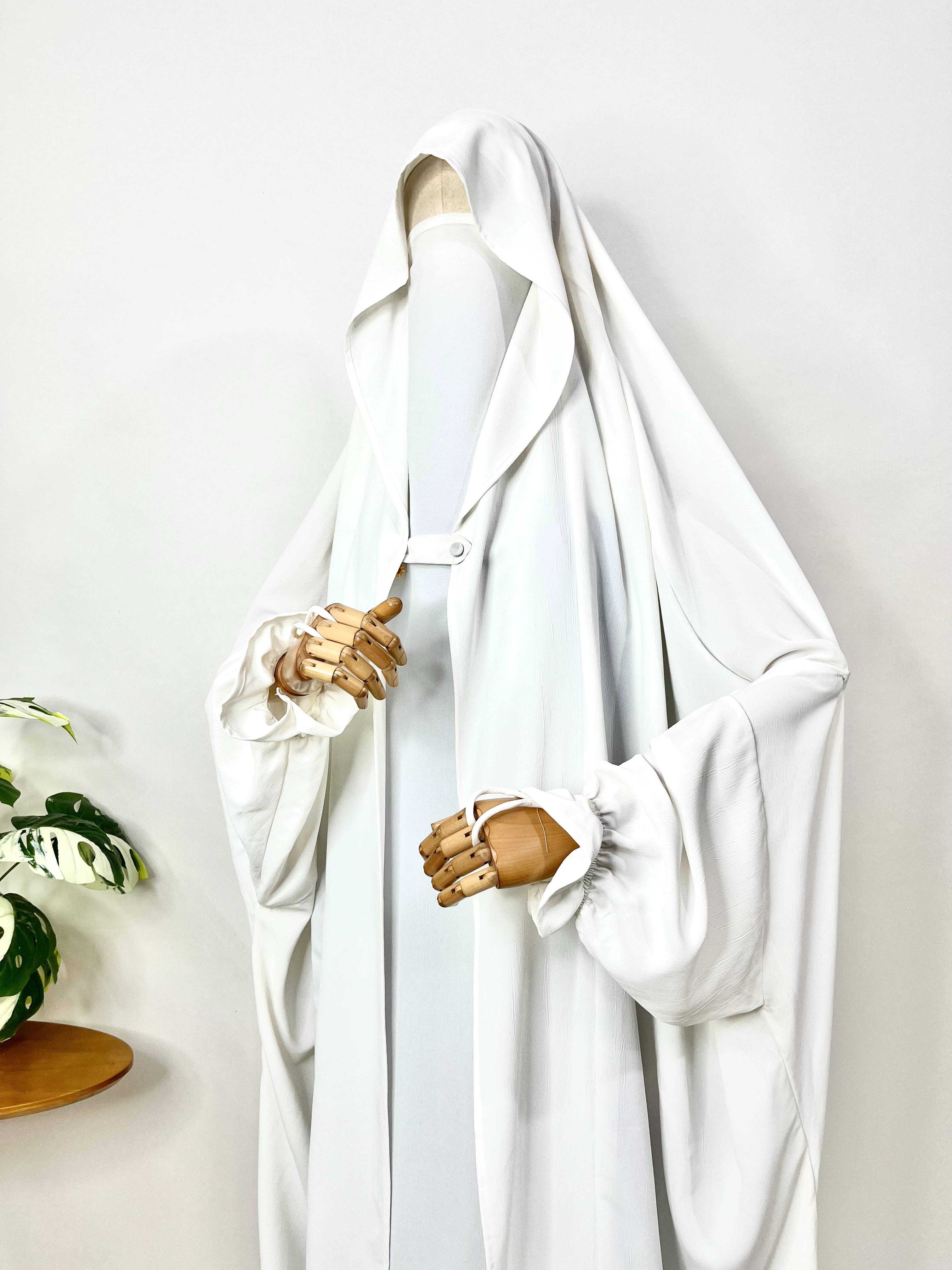 White Saudi Jilbab