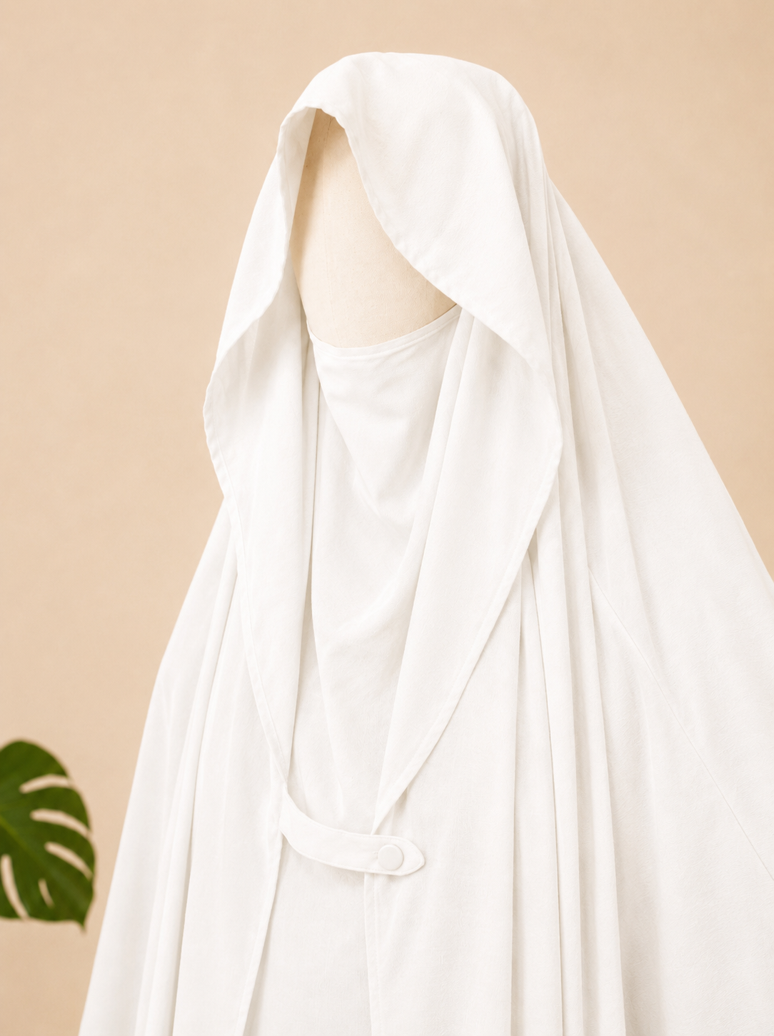 White Saudi Jilbab