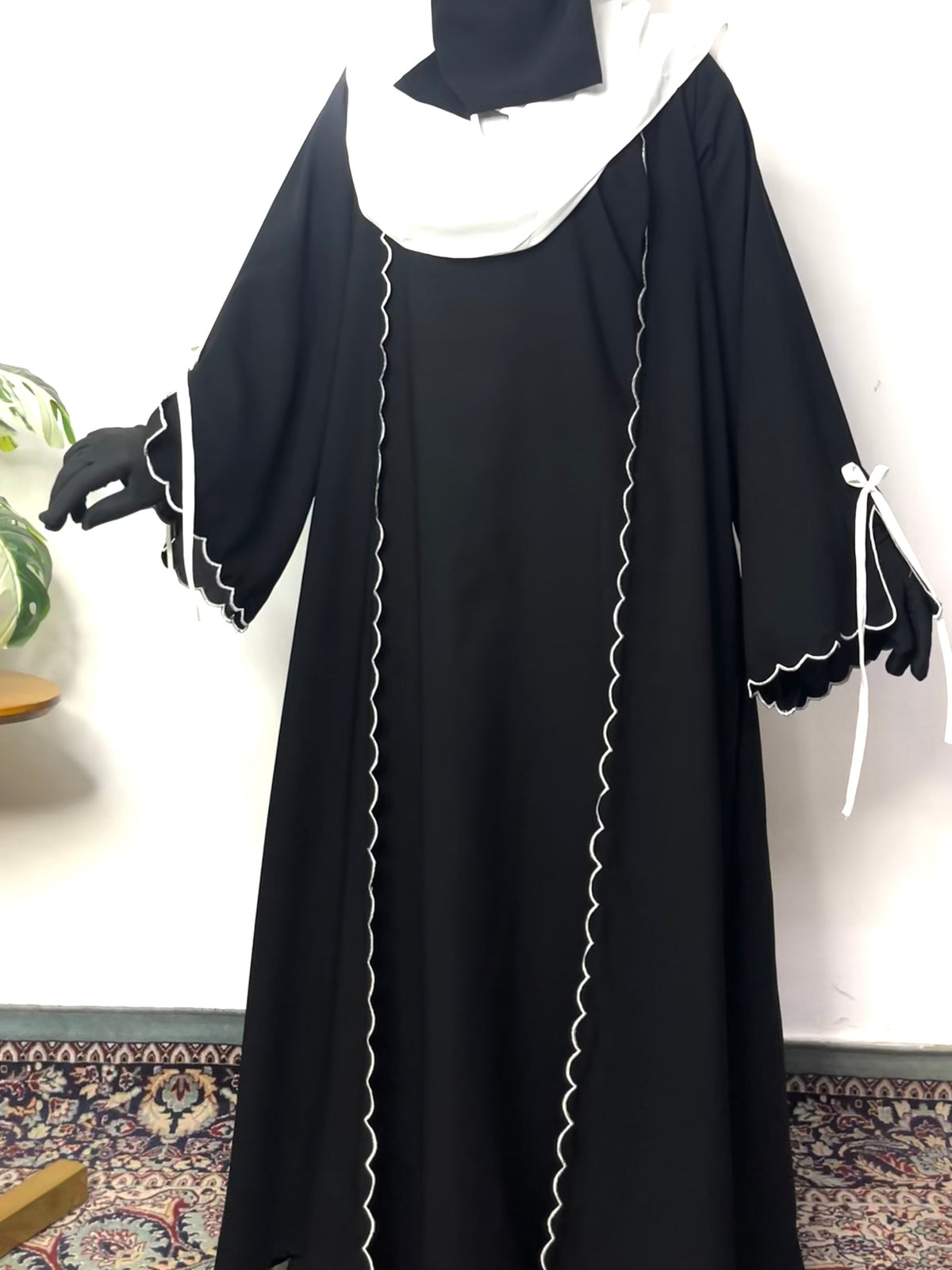 Ruh Embroidery Abaya