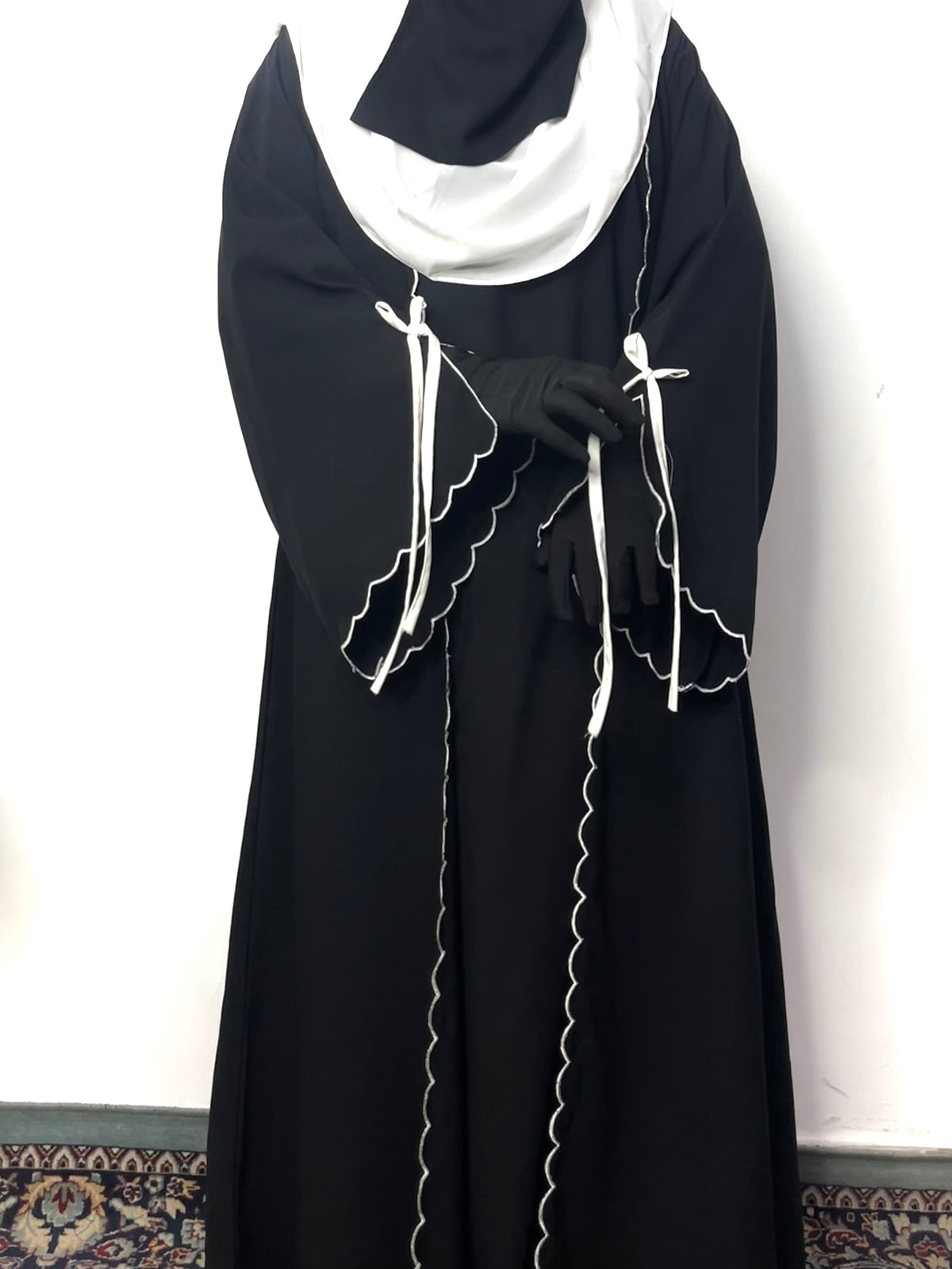 Ruh Embroidery Abaya