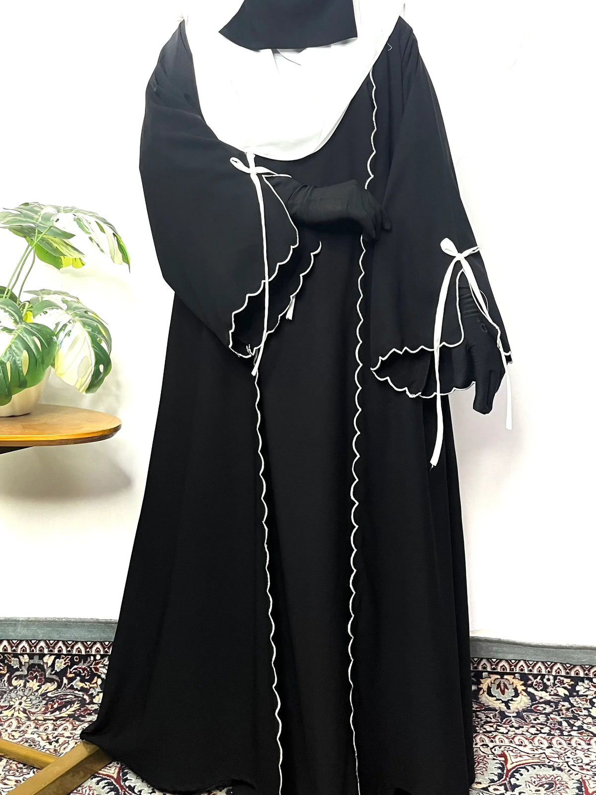 Ruh Embroidery Abaya
