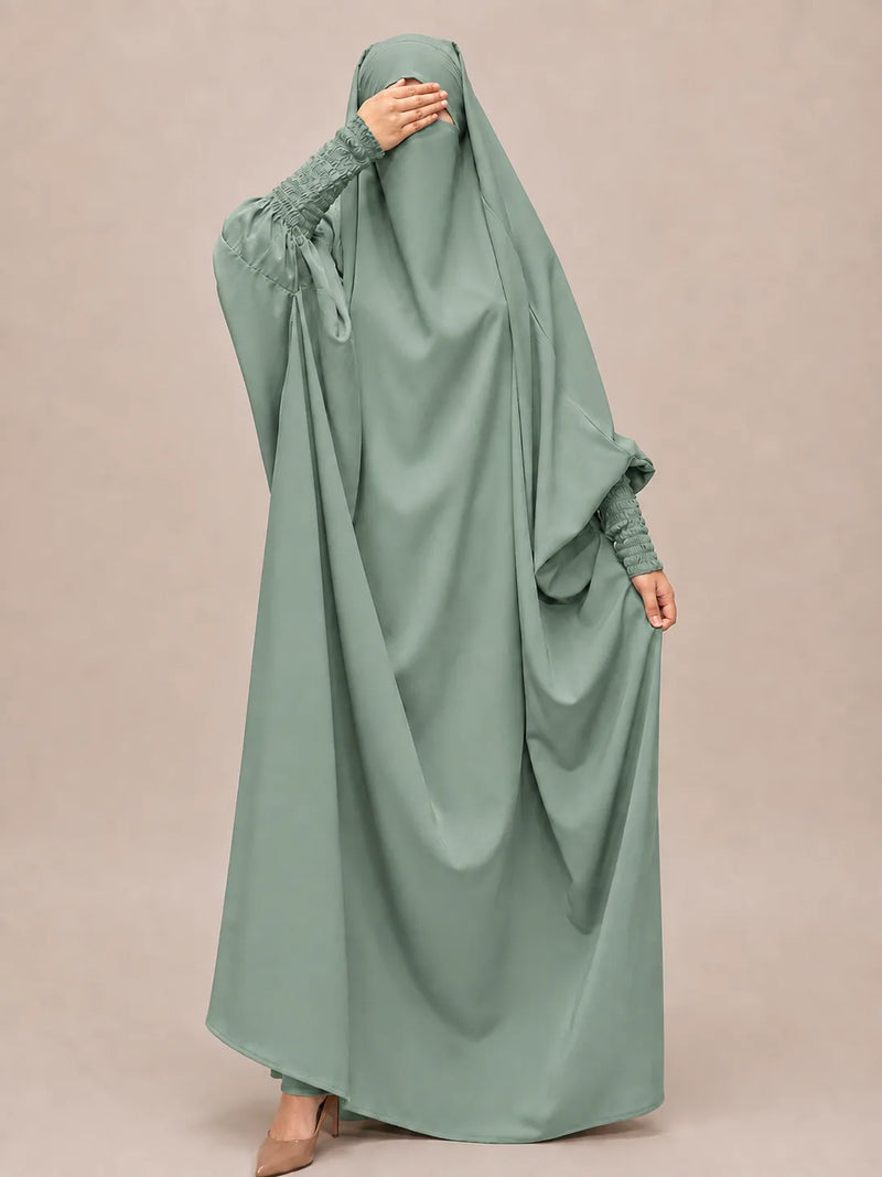 Emerald Jilbab With Smocked Sleeves