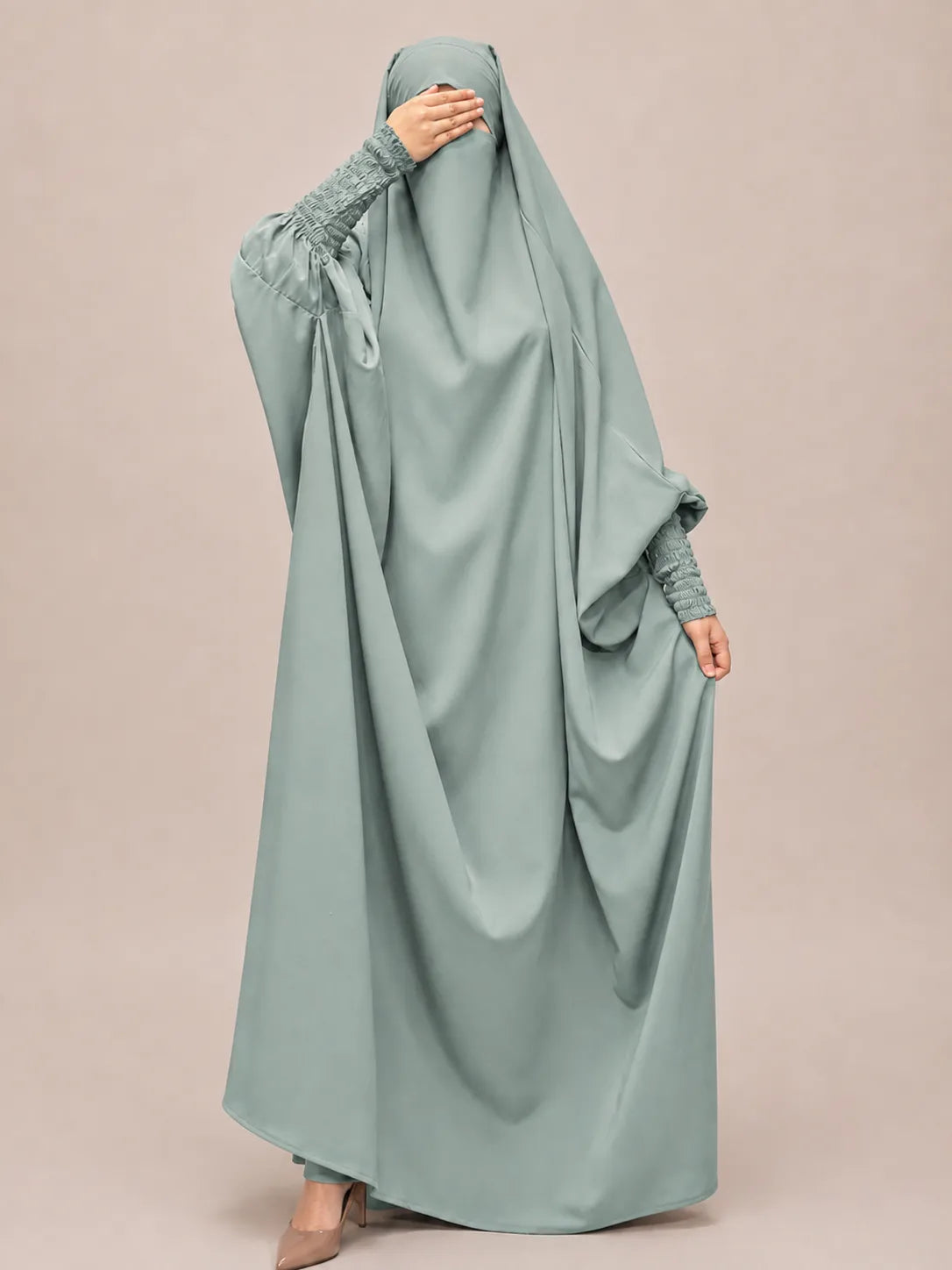 Sapphire Jilbab With Smocked Sleeves