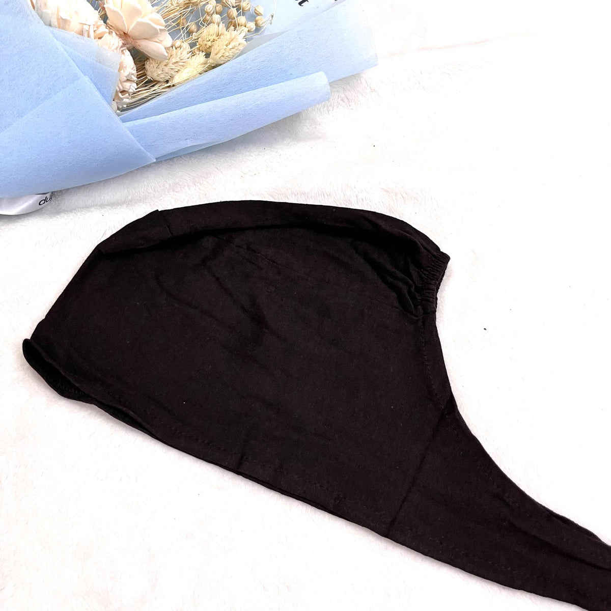 Tie Cap