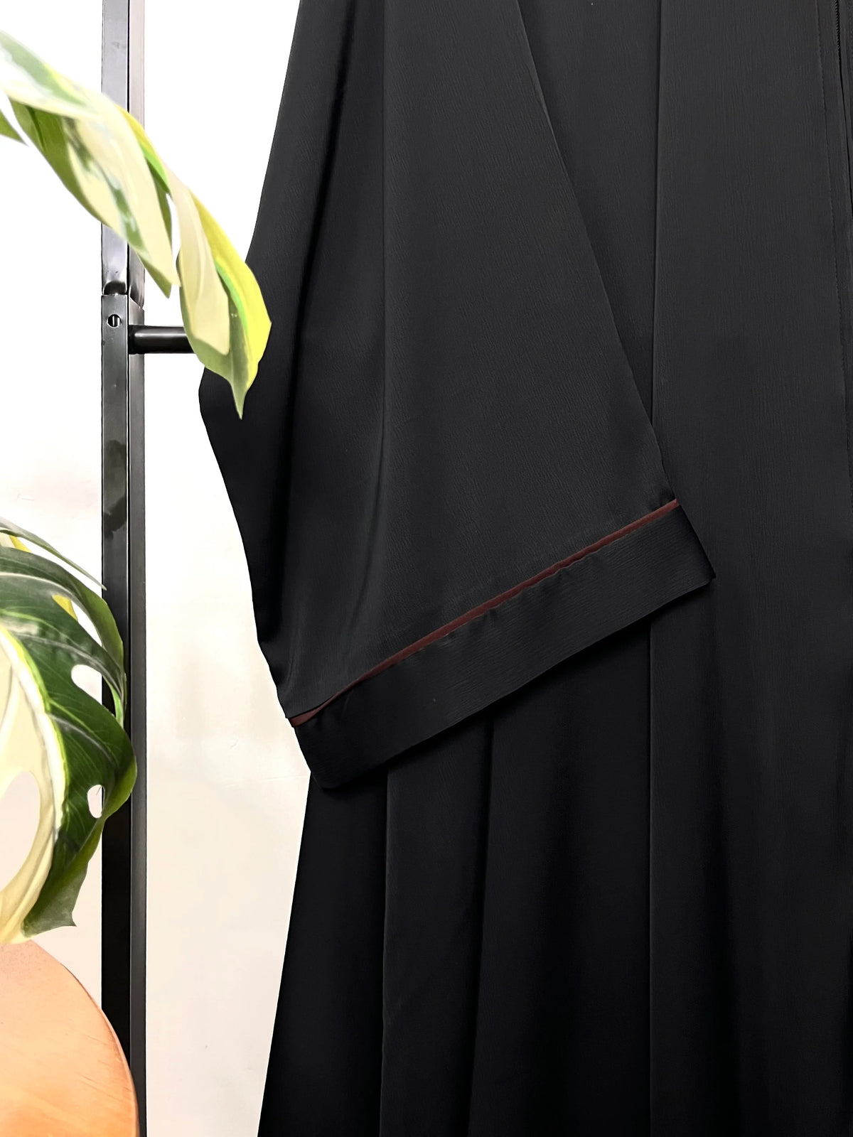 Black Uzma Basic Abaya
