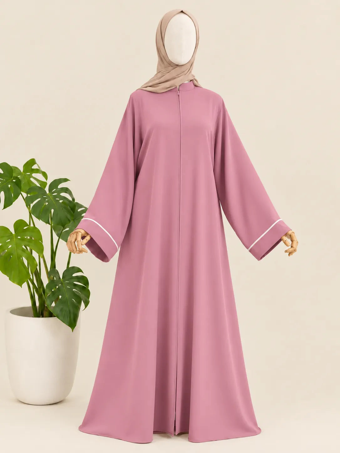 Uzma Basic Abaya