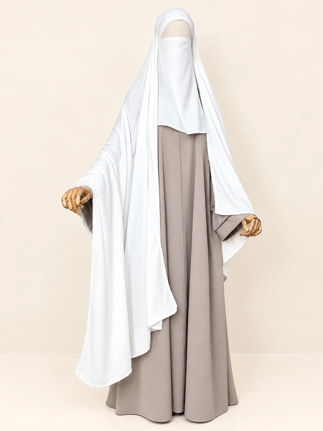 White Pakiza Chadar