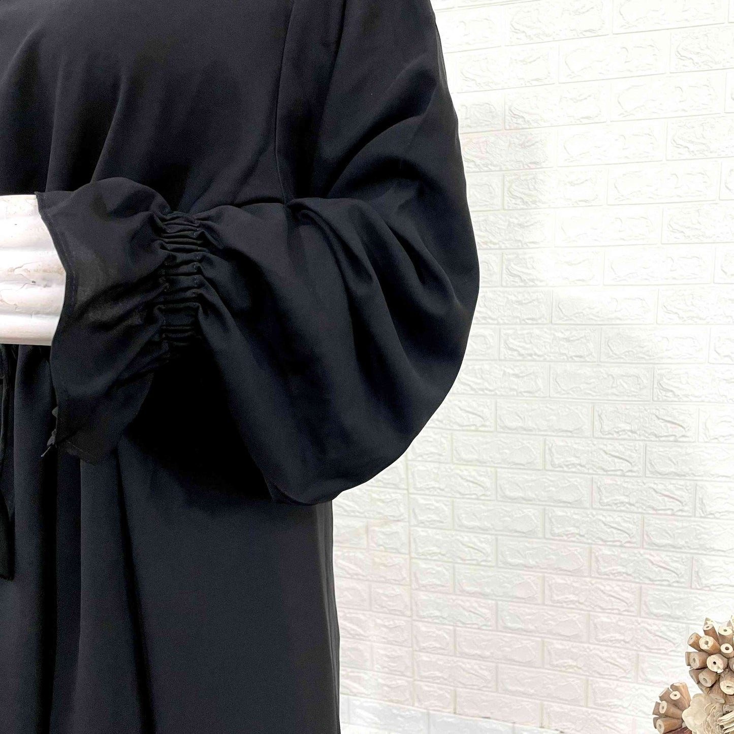 Basic Abaya With Elasticated Sleeves