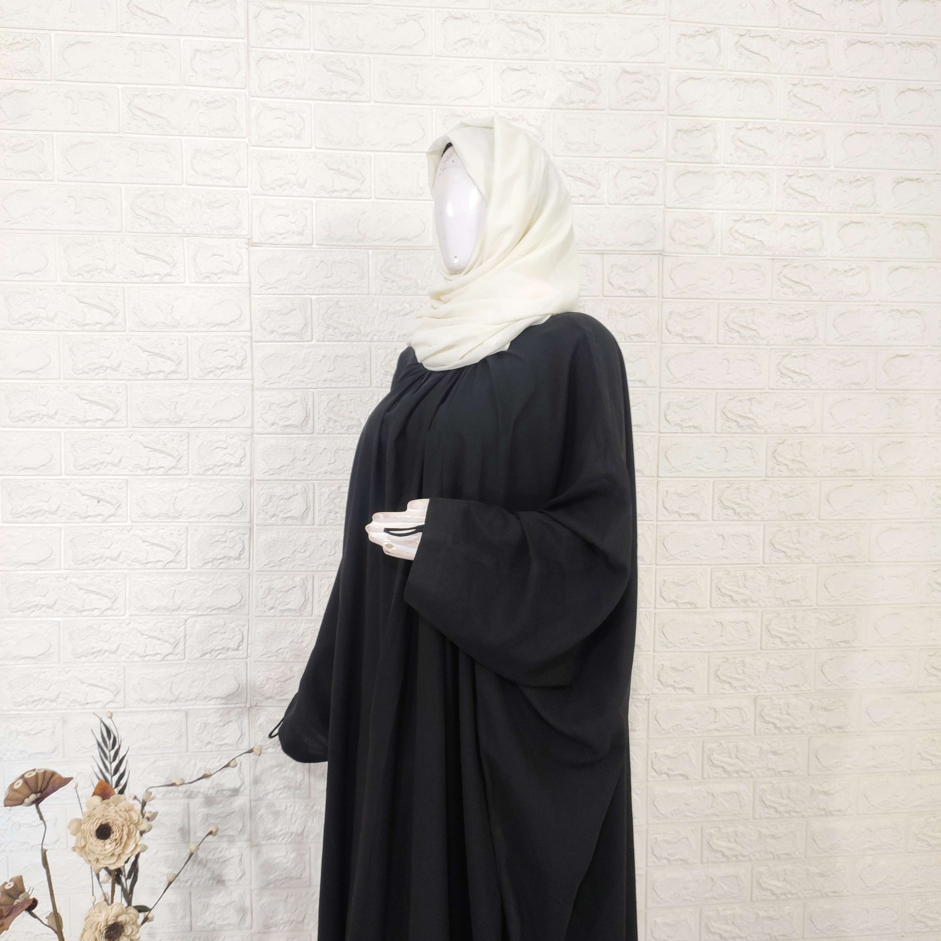 Black Kaftan Abaya Souq an nisa